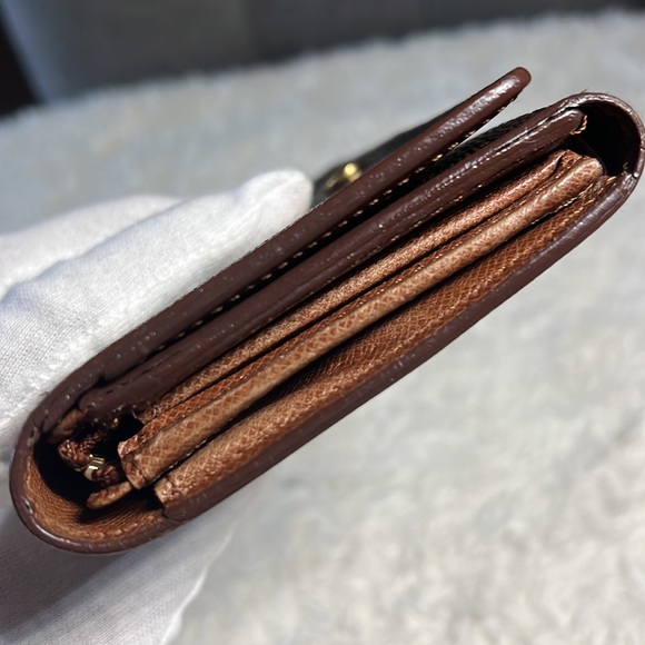 Louis Vuitton Porte Monnaie Tresor Wallet Monogram Canvas - Picture 8 of 16